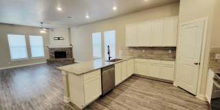 Upland Crossing - 3/2/2 All Appliances Included Gallery 5