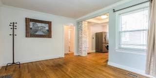 **Wayland Heights Ranch Style Home W/ Private Back Yard** Gallery 12
