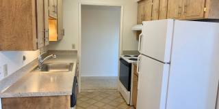 1744 Gallery 38