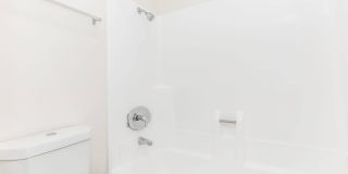 Eastwood Apartment Homes Gallery 36