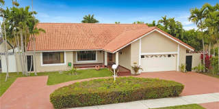 2220 SW 90th Ave Gallery 1