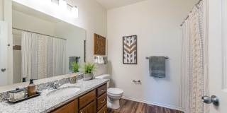 Affordable Housing - Mission at Baytown Gallery 12