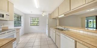 5010 BARRINGTON CIRCLE Gallery 17