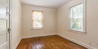 311 N Jefferson - 5Bed/2Bath - Located On-Campus! Gallery 23