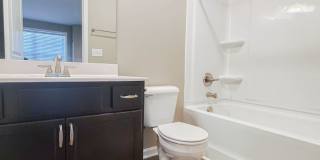 Two Bedroom with Garage on Exit 11! Gallery 15