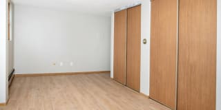 South Highland Apartments Gallery 14