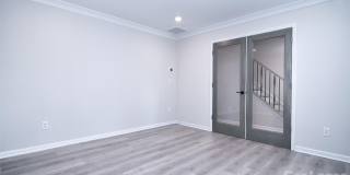 5029 Nestling Spring Street Gallery 13