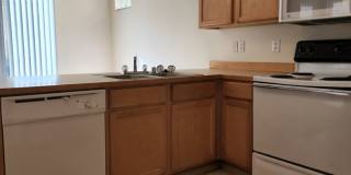 FREDRICKSON AREA 3 Bedroom, 2.5 Bathroom Puyallup Home with Den SILVER POINTE COMMUNITY Gallery 16