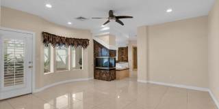 Beautiful Summerlin home in a gated community. Gallery 13