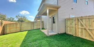 3 Bedroom 2.5 Bathroom Townhomes at Villa Rosa! Gallery 29