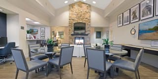 Woodmont Mews Apartments Gallery 11