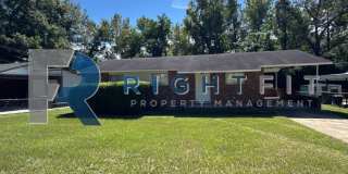 Lovely Ranch Style Home Gallery 1