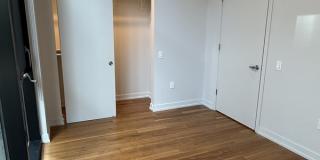 160 W Superior Gallery 7