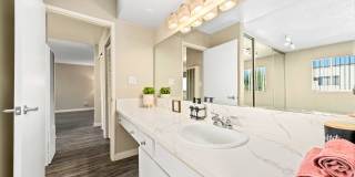 Summerview Beach Resort Luxury Apartments Gallery 53
