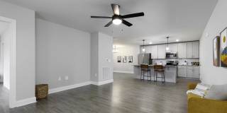 Riverwalk Grand Gallery 8