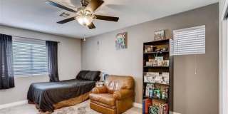 AWESOME 3 BEDROOM RENTAL DUAL LIVING SPACES LOCATED IN THE SW!!!! Gallery 14