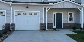 Spacious 3-Bedroom Greenville Home – All Utilities Included! Gallery 1