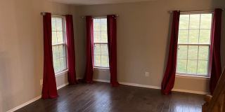 1110 Oakland Court Gallery 7