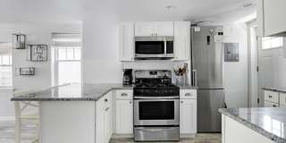 18 N Newark Ave Gallery 9