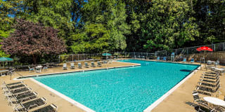 Nob Hill Apartments Gallery 11