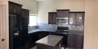 5013 Joe Castillo St Gallery 11