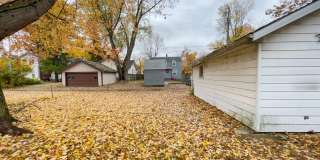 PRELEASING for AUGUST! Close to Campus Gallery 20