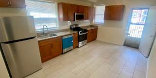 Newly Renovated 4BED 1.5BTH / Stainless Steel Appliances & Washer/Dryer Hookup! Gallery 9