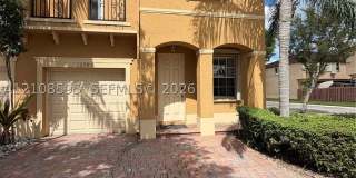 12989 SW 135th Ter Gallery 1