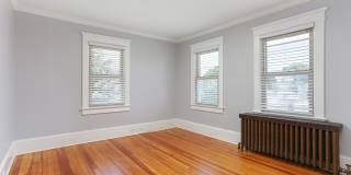 89 Locust Avenue Gallery 6