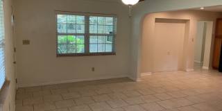 Beautiful Remodeled Home In Floral Park Neighborhood Gallery 8