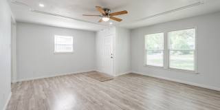 326 SUBLETT DR Gallery 7