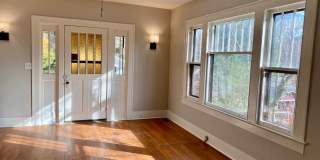 North AVL - Renovated 1920's Home with Separate 1/1 Apartment! Gallery 1
