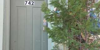 742 S 4TH STREET Gallery 8