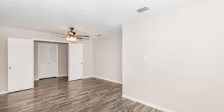 Townhouse West Gallery 28