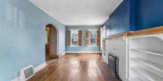 Charming 3-Bedroom Home Near Fontenelle Park Gallery 8
