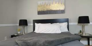 Grande Avenue Gallery 10