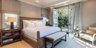 127 Hollister Ave Gallery 9