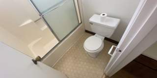 2 Bed/1.5 Bath Updated Condo Near SMART/Hwy 101/Raleys Shopping Plaza/Washer-Dryer in Unit 2 Bed/1.5 Bath Updated Condo Near SMART/Hwy 101/Raleys Shopping Plaza/Washer-Dryer in Unit Gallery 25