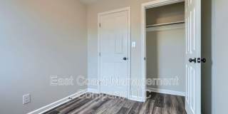 1221 Glenwood Ave Gallery 19