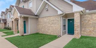 Town Park Townhomes Gallery 18