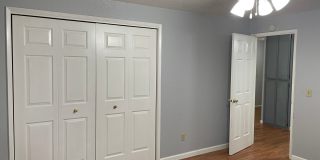 Nice 2 Bedroom 1 Bathroom Duplex-Grants Pass Gallery 13