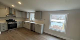 136 Fabian Ave Gallery 5