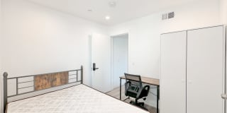 TL 1361 W 35th St - Co-Living TL 1361 W 35th St - Co-Living Gallery 10