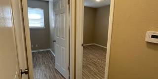 3 bed, 1 1/2 bath, 1 car garage Gallery 52