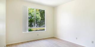 Vista Del Lago Gallery 69