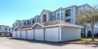 Summerbrooke Apartments Gallery 48
