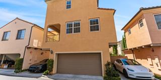 Your Next Home Awaits – Beautiful 3-Bedroom Irvine Townhome Gallery 35