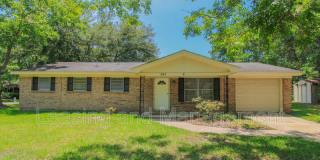 305 Millcreek Drive Gallery 1