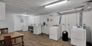 Cedar Glen Apartments Gallery 10