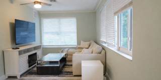 108 Southeast 31st Avenue Gallery 9